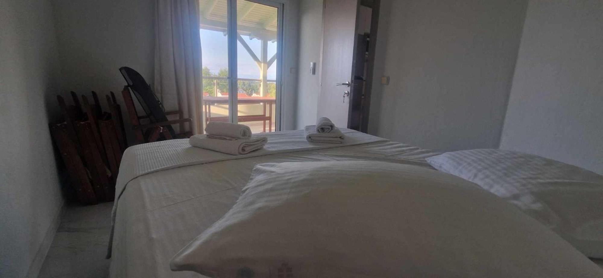 Makis Nest Apart-Hotel Вурвуру Экстерьер фото